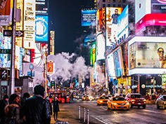 成都國(guó)際金融中心藤制家具項(xiàng)目完工